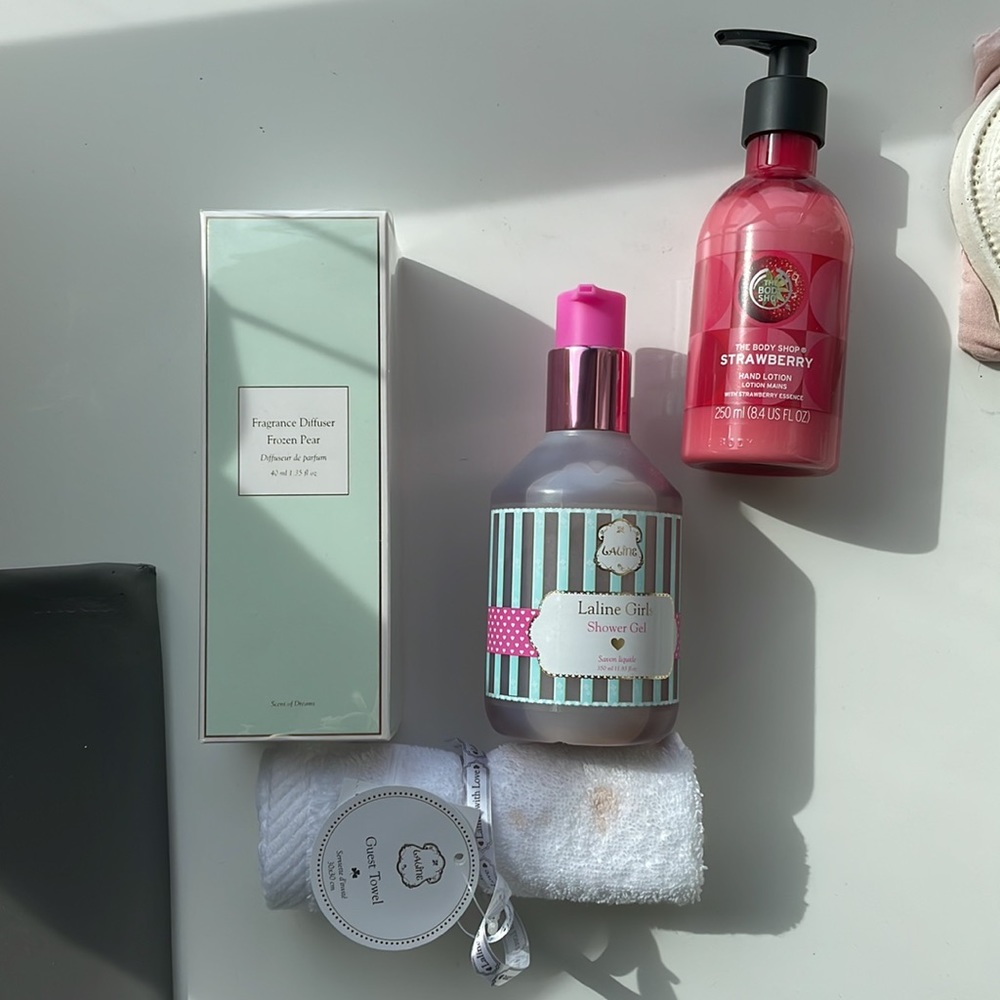 Brand new gift set